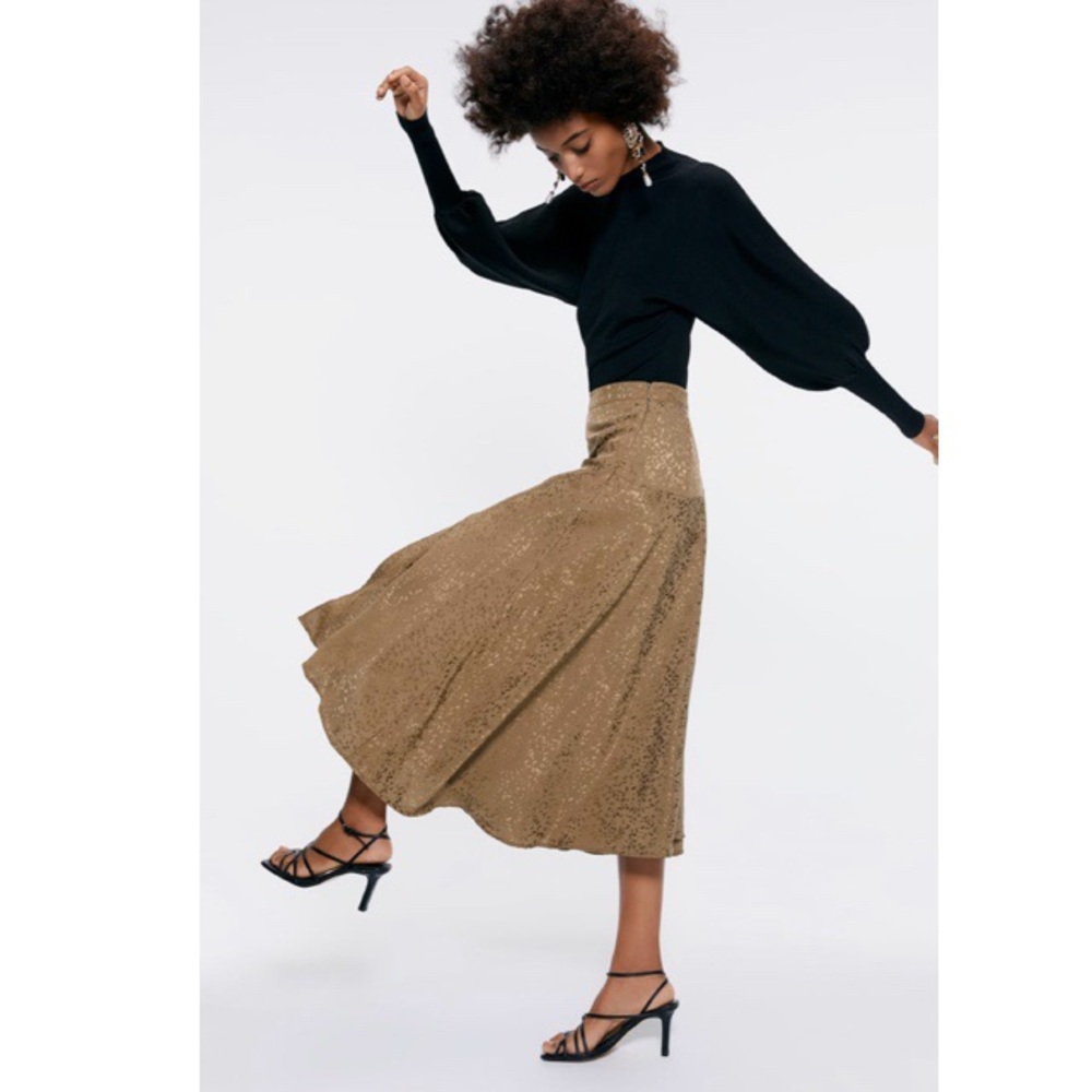 NWT! Zara Jacquard Midi Skirt
